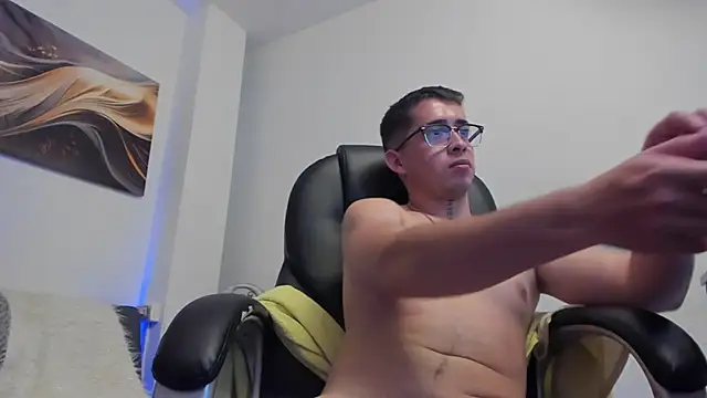 Tommas_Jhonson webcam