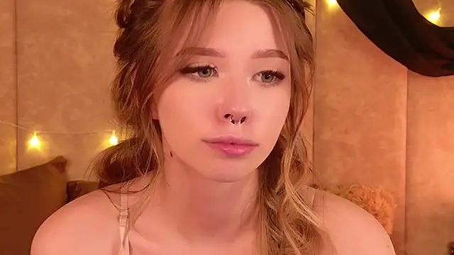 Sierra_Fane webcam