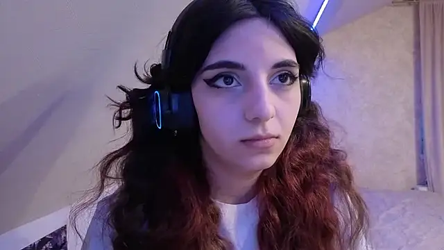 Blissmissataeses webcam