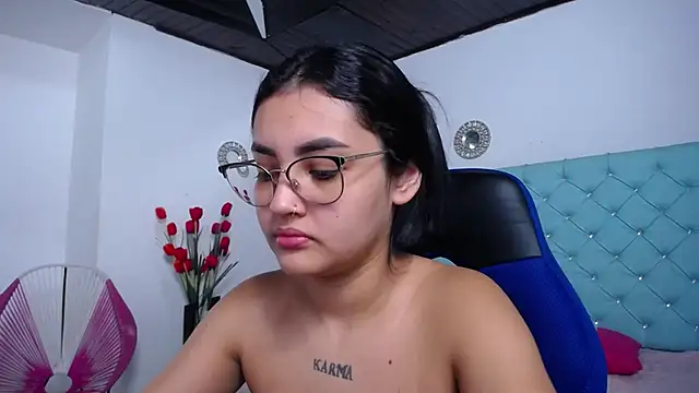 kathe-mills235 - Kathe-mills235's free webcam - UK Sex Cams