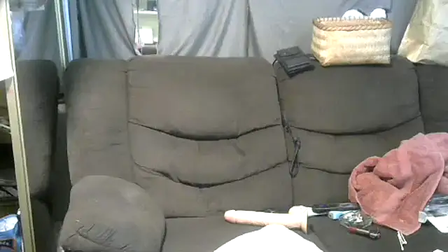 SassyCrystal77 webcam