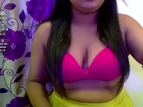 Teekhi_mirchii webcam