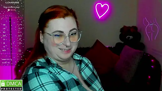 Alicia_love00 webcam