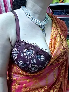 Indian_Coupl3 webcam