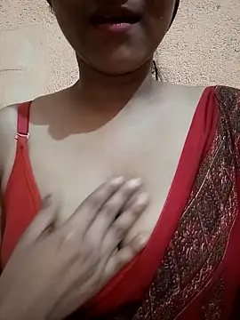 Webcam Model (RITU_28) is live