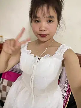 Ngoc-bbi webcam