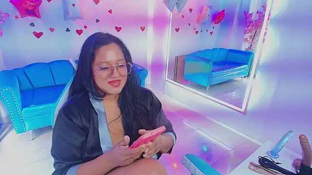 Alondra_gomexxx webcam