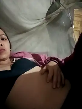 andrea-688 - Andrea-688's free webcam - UK Sex Cams