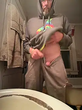 THE-CHAMPLOVENIPPLES73