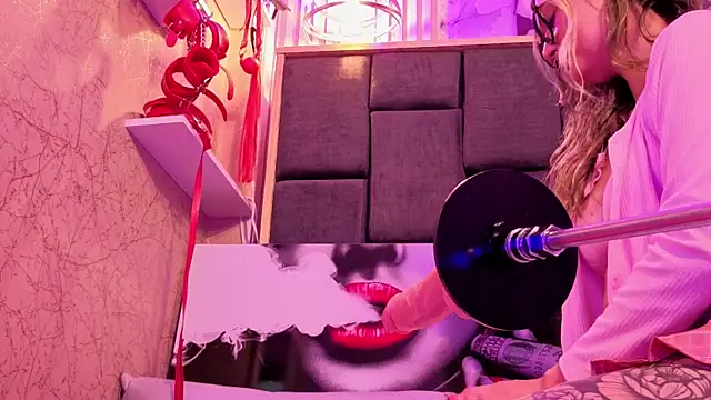 im-lola - Im-Lola's free webcam - UK Sex Cams