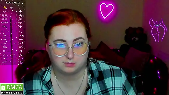 Alicia_love00 webcam