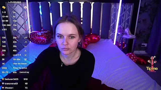 MaribelRiverr_ webcam
