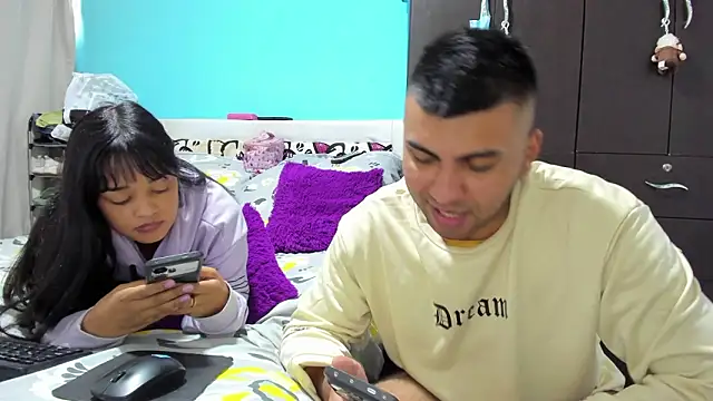 LazyandSniffer28 webcam