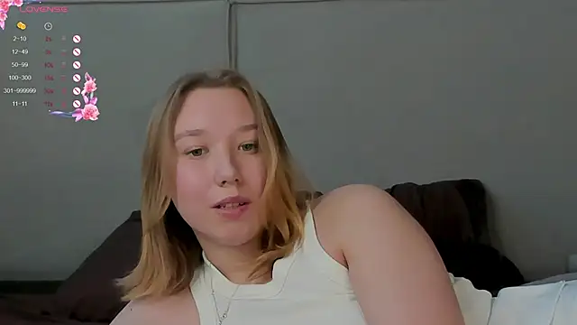 Agatha_Mayson webcam