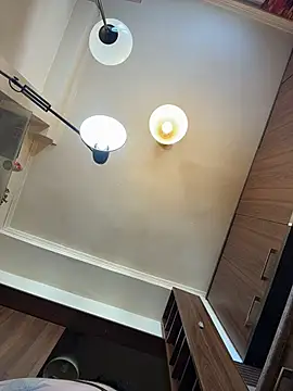 Hotmomcheckk_ webcam