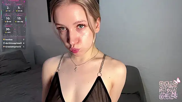 Alice_meow15 webcam