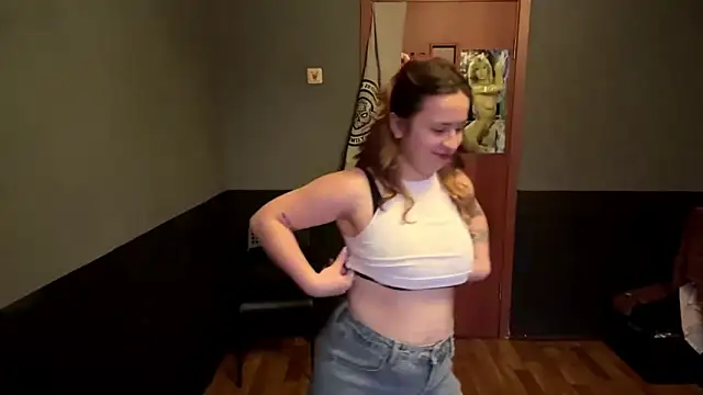 AnnmariePedone webcam