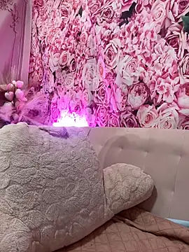 mismialove - Mismialove's free webcam - UK Sex Cams