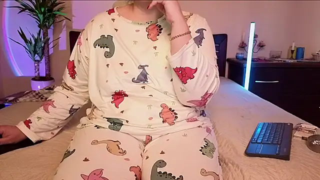Bbw_Goddes webcam