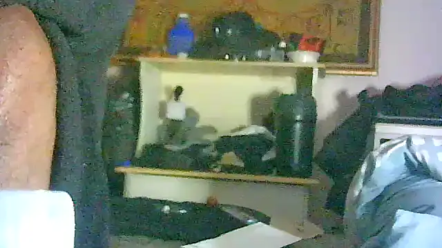 ON3YOULLN3VER_FIR3 webcam