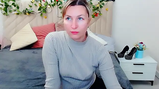 Incredible_Ariela webcam