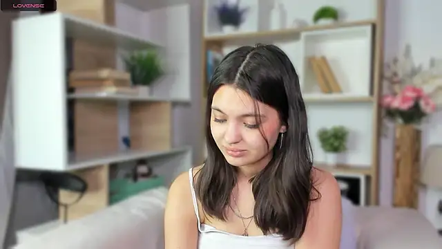 FunnyyMonkeyy webcam