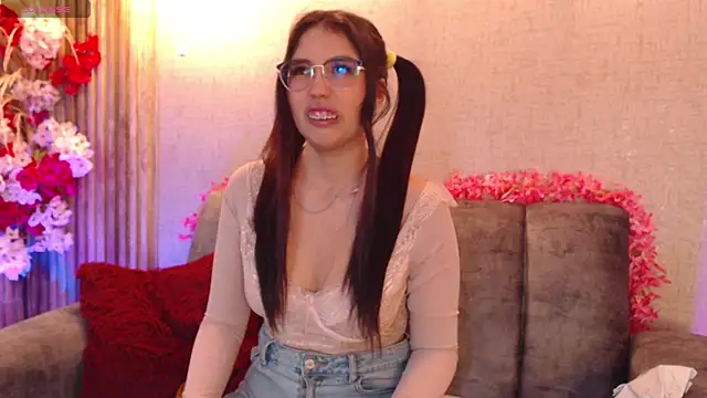 valk_submissive - Valk_submissive's free webcam - UK Sex Cams