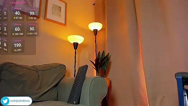 Ackerman_Eren_ webcam