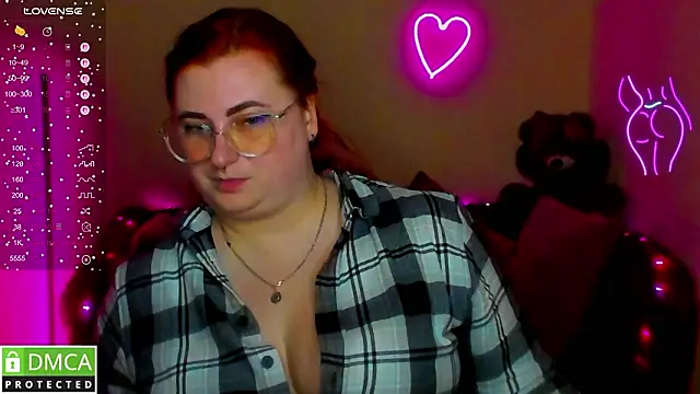 Alicia_love00 webcam