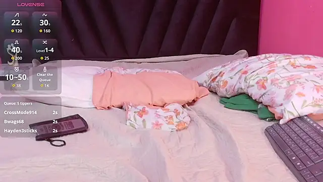 EbonyCoWorker webcam