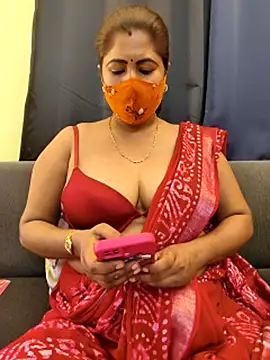 Poly_bhabi webcam