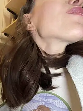 BallerinaCappuccino_ webcam