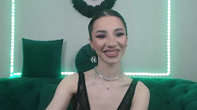 SelenaXoX webcam