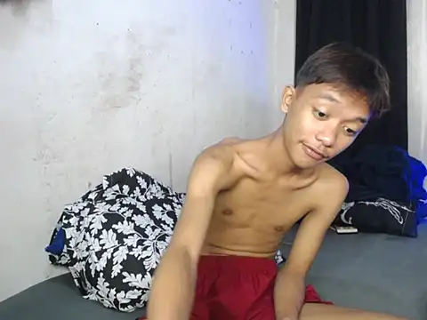 Innocentfucker webcam