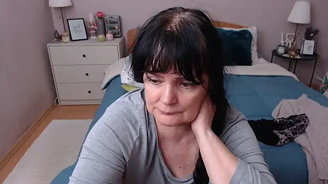 LeveMe2Nightt webcam