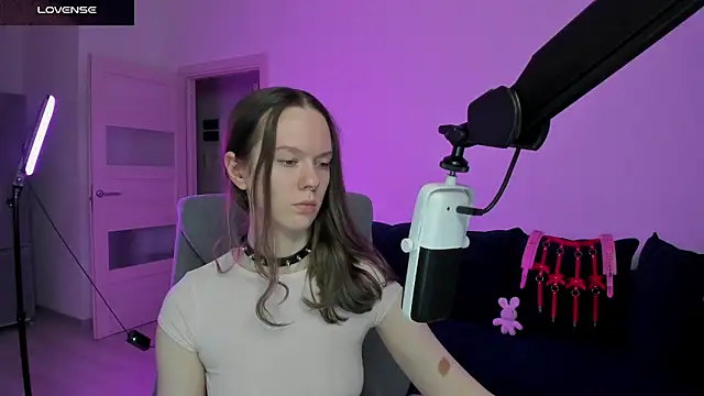 Goddess_of_Fertility webcam