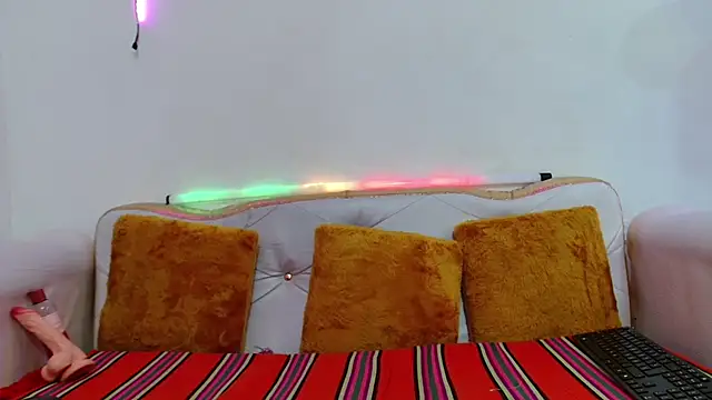 Megan_Blaze01 webcam