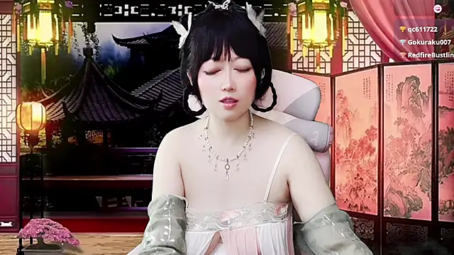 美女LuckyCute-Tutu在线直播