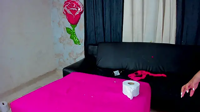 Love_girlnew_1 webcam