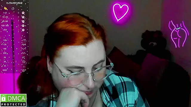 Alicia_love00 webcam