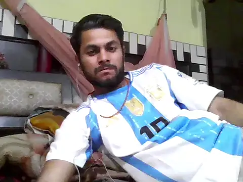 Stubborndesiboy webcam