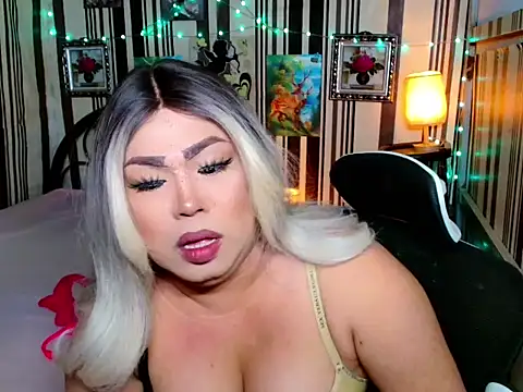 TsyummyCock4u Live Webcam on Stripchat