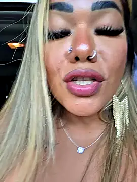 giselxxx_hot Live Webcam on Stripchat