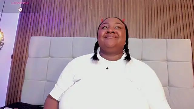 Saravy Blandon (Saravy_Blandon)