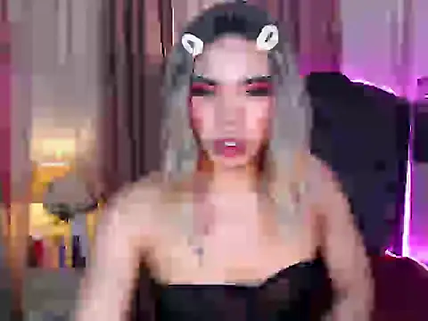 ivy_blossomx - Ivy_Blossomx's free webcam - UK Sex Cams