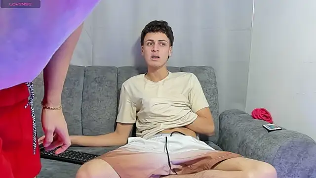 Two_sexboys webcam