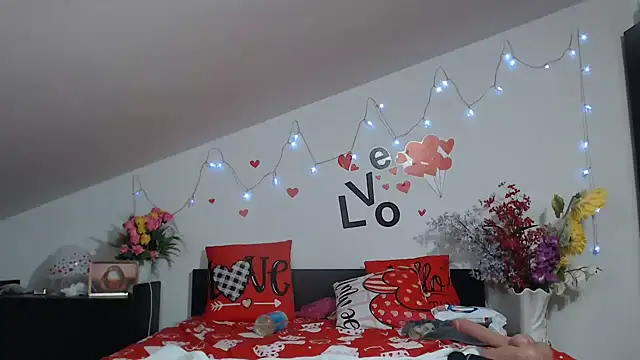 SweetMaddy888 webcam