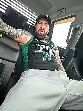 Beardedtattood webcam