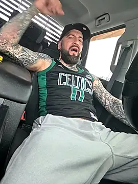 Beardedtattood Live Webcam on Stripchat