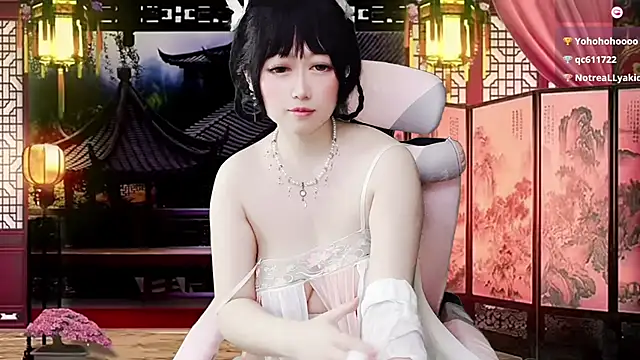 美女LuckyCute-Tutu在线直播
